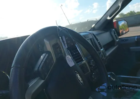 2015 Ford F-150 Lariat z USA, uszkodzony, nr VIN 1FTEW1EG8FFB18576